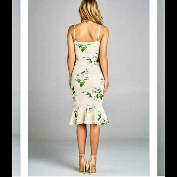 🆕 DNA Couture - Floral Dress - Picture 5 of 9